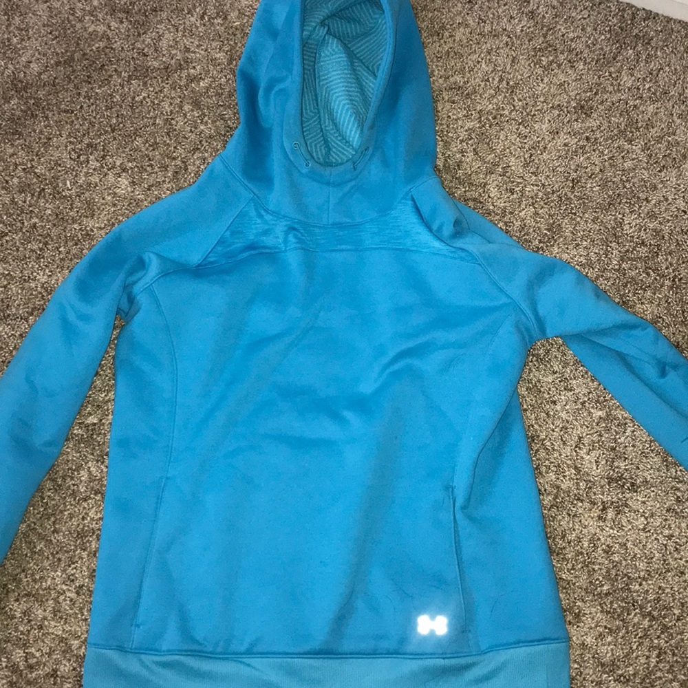 Blue under armour sweatshirt